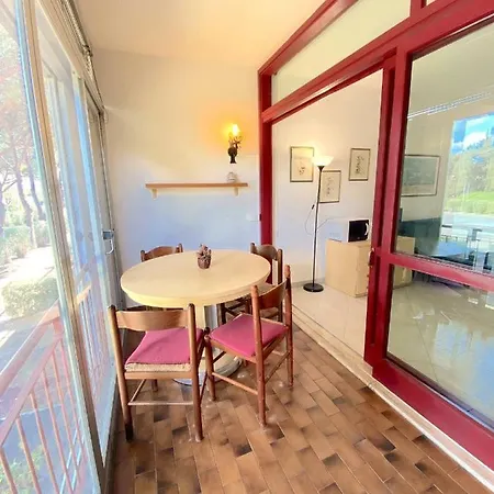 Marinetta Apartment *